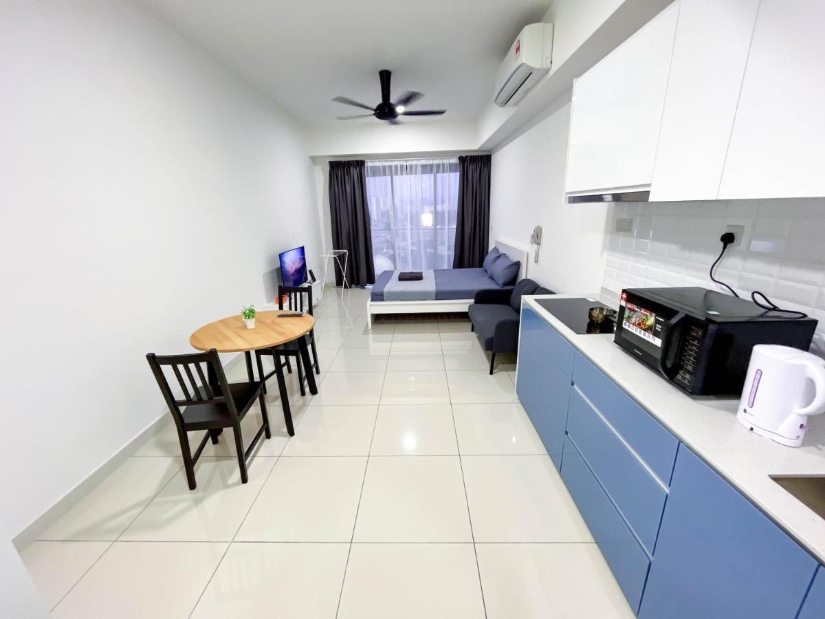 Continew Residences Trx Lux Pool View クアラルンプール エクステリア 写真